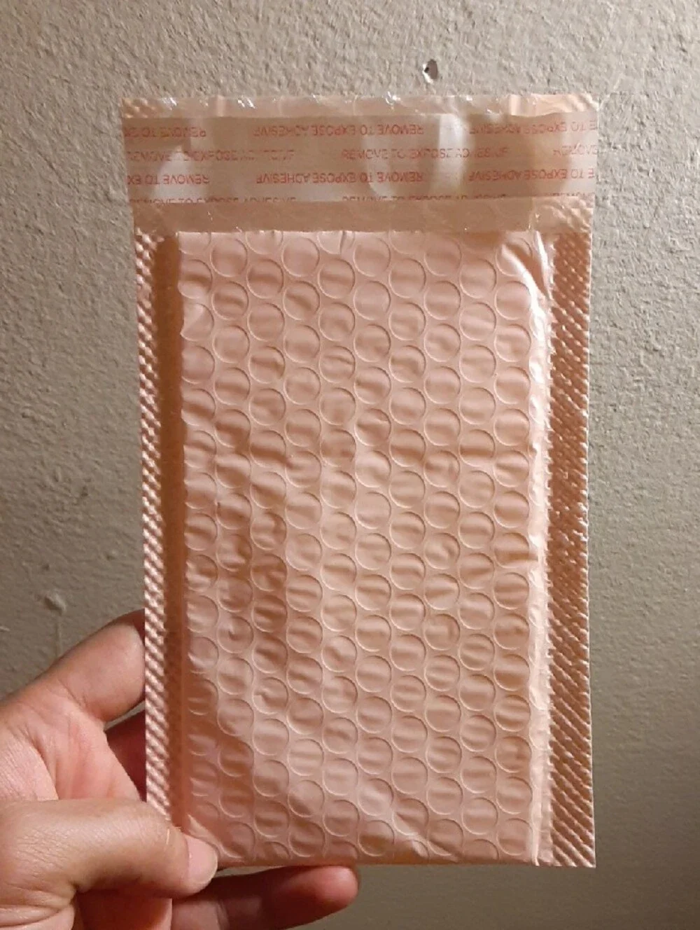 Set Of 10 Light Pink Bubble Mailers